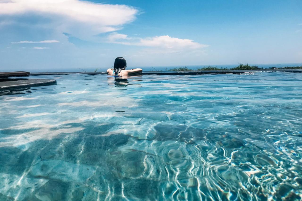 The Ocean Views Luxury & Villa Uluwatu