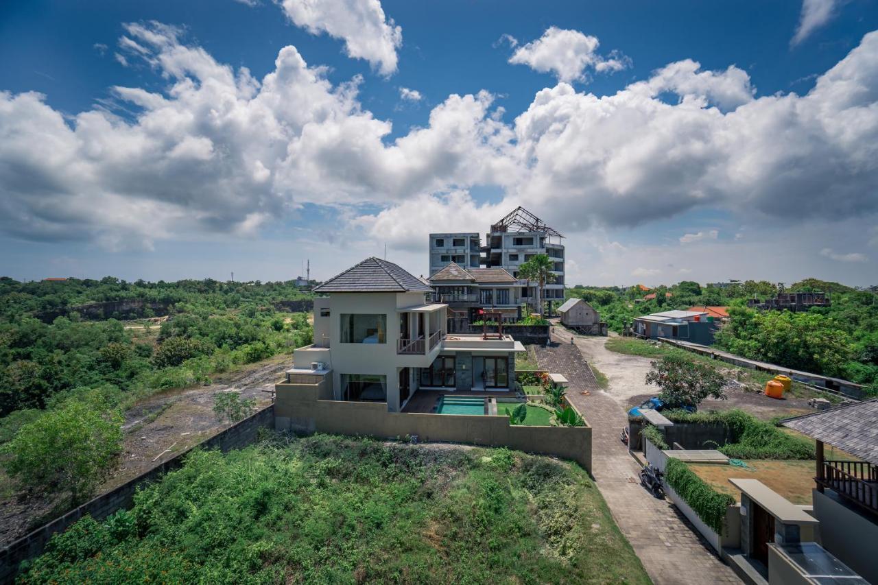 The Ocean Views Luxury & Villa *