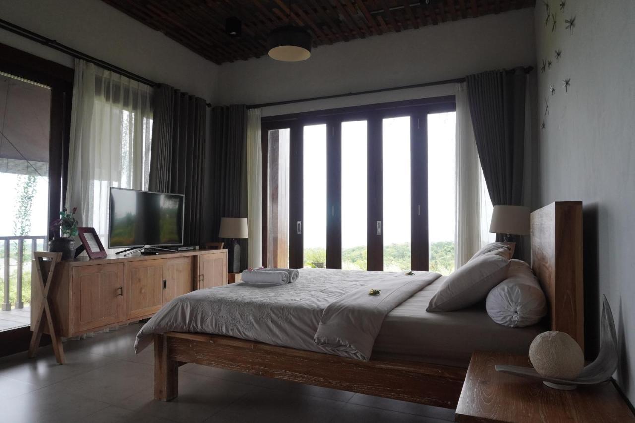 The Ocean Views Luxury & Villa *